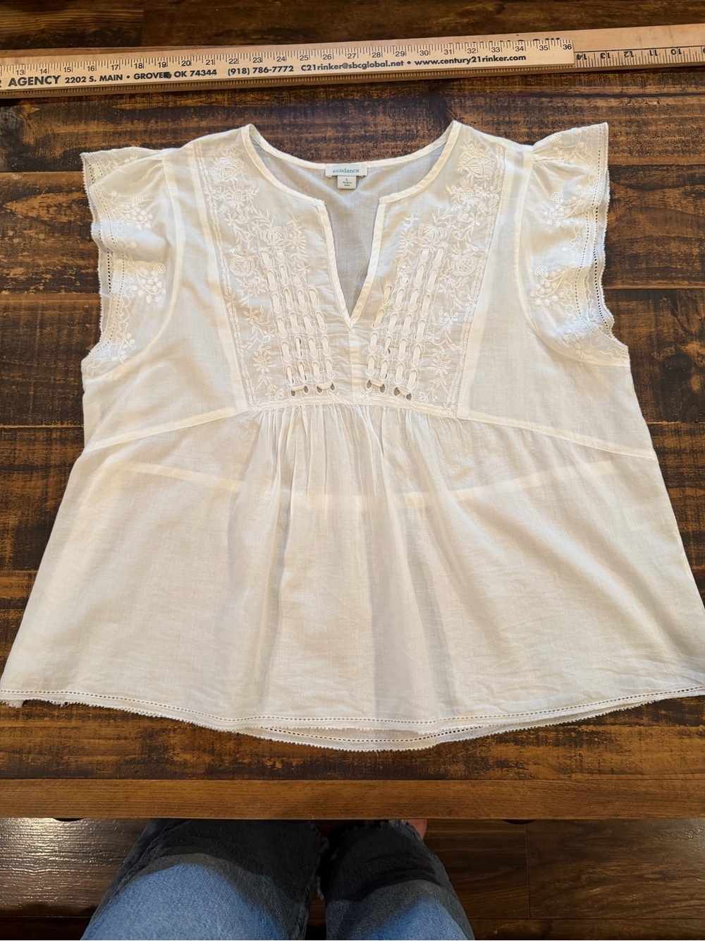 Sundance White Embroidered Eyelet Flutter Sleeve Top